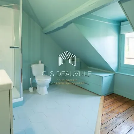 La Villa France Gall C.L.S Deauville Villa *